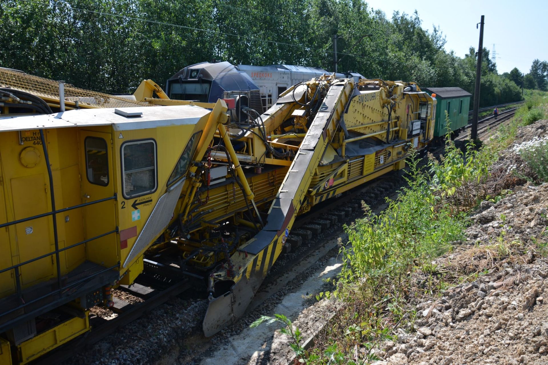 Oczyszczarka RM 80-UHR