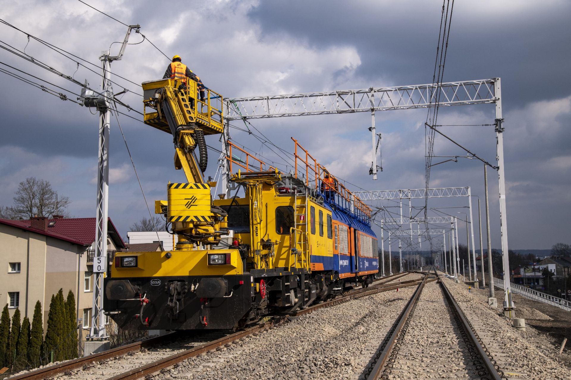 Drezyna trakcyjna Windhoff BR-703