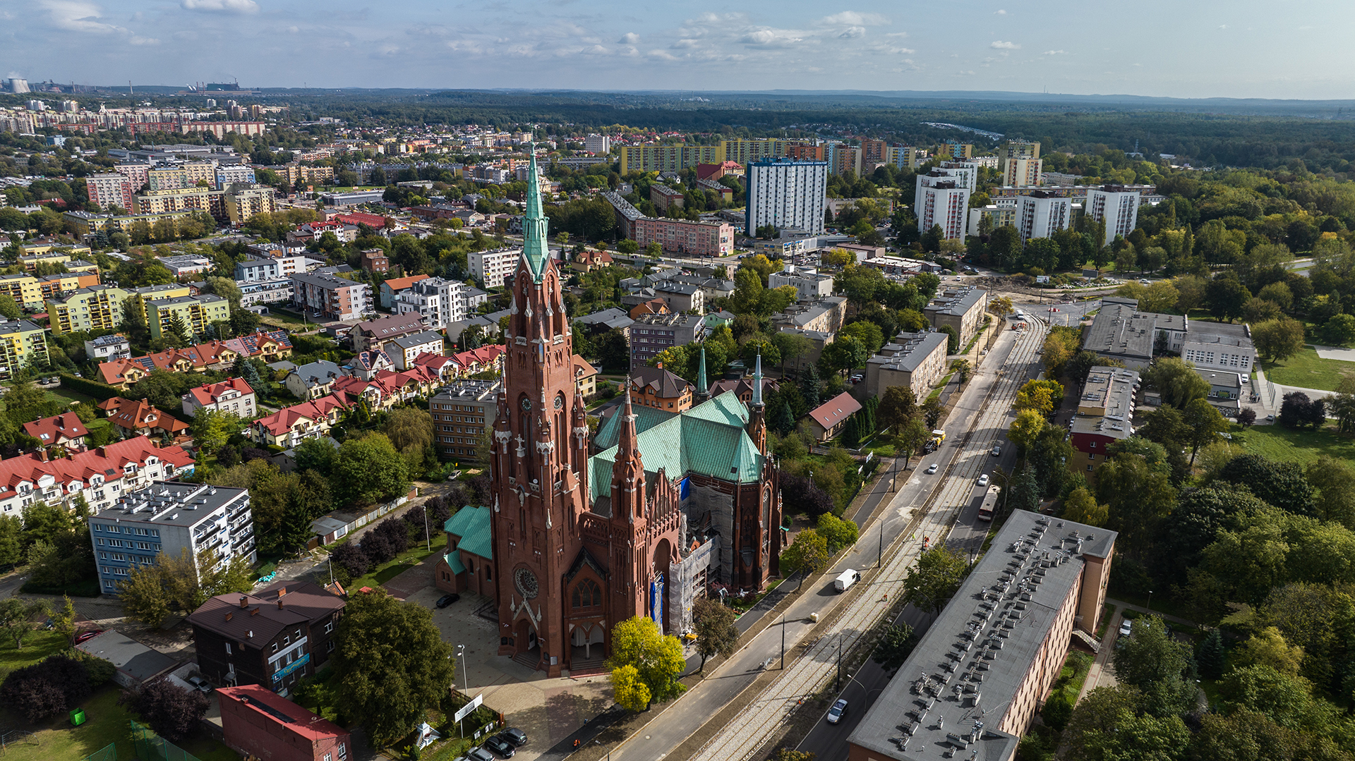 Budowa dróg rowerowych i przebudowa infrastruktury drogowej w ciągu ulic: Sobieskiego i Królowej Jadwigi (DW 910) w Dąbrowie Górniczej