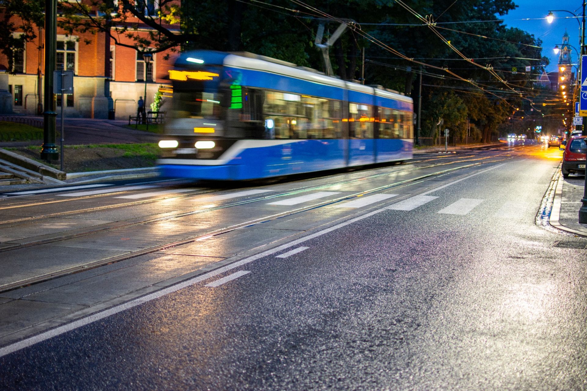 Przebudowa torowiska tramwajowego i infrastruktury technicznej w ciągu ulic Podwale i Straszewskiego w Krakowie
