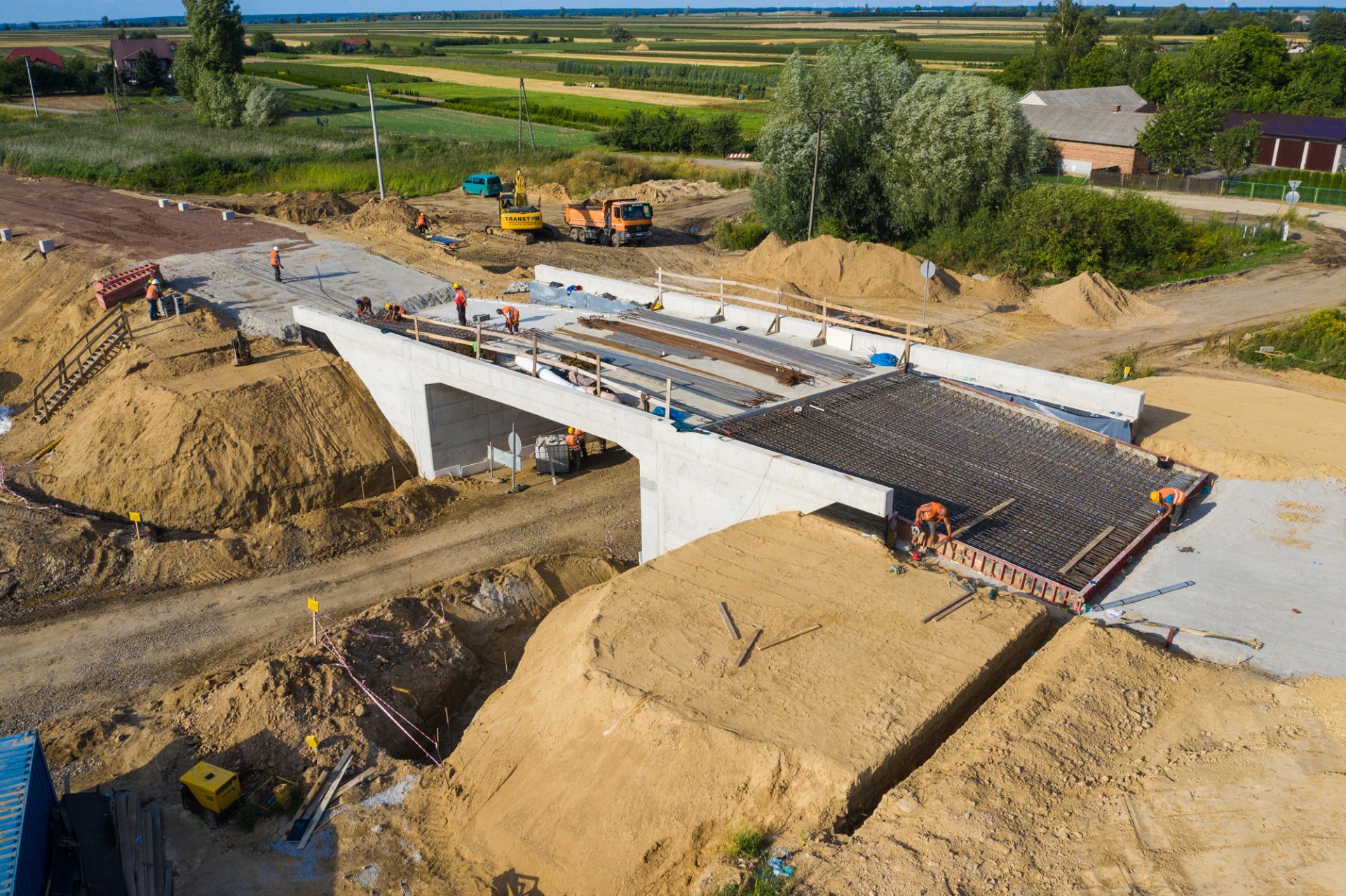 Zabezpieczenie obiektów inżynieryjnych na odcinku Dęblin –Lublin w ramach projektu pn.: „Prace na linii kolejowej nr 7 na odcinku Warszawa -Otwock-Dęblin-Lublin, etap I”